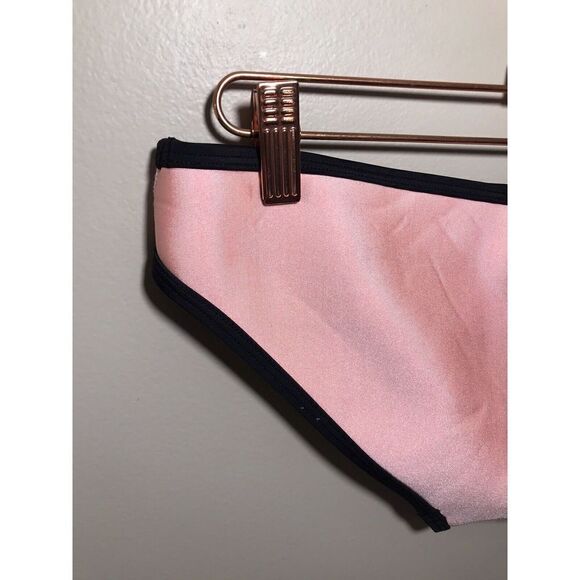 Triangl Brand Neoprene Swimsuit Bikini Set  Bathingsuit LG Top/MED Bottom Pink - Picture 8 of 14